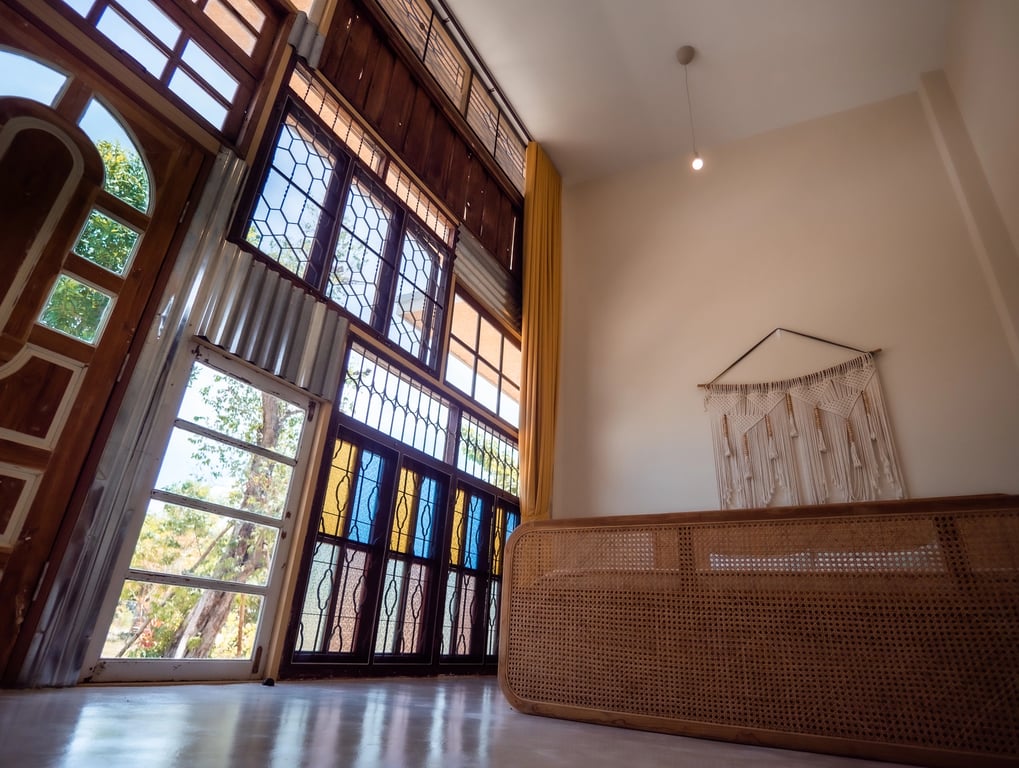 Standard Double Room with Shared Bathroom
